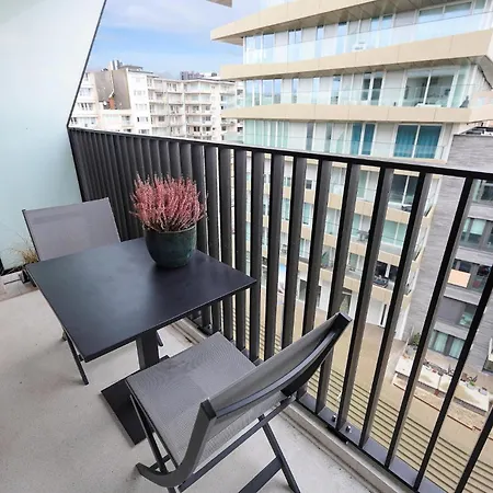 Front In Apartamento *